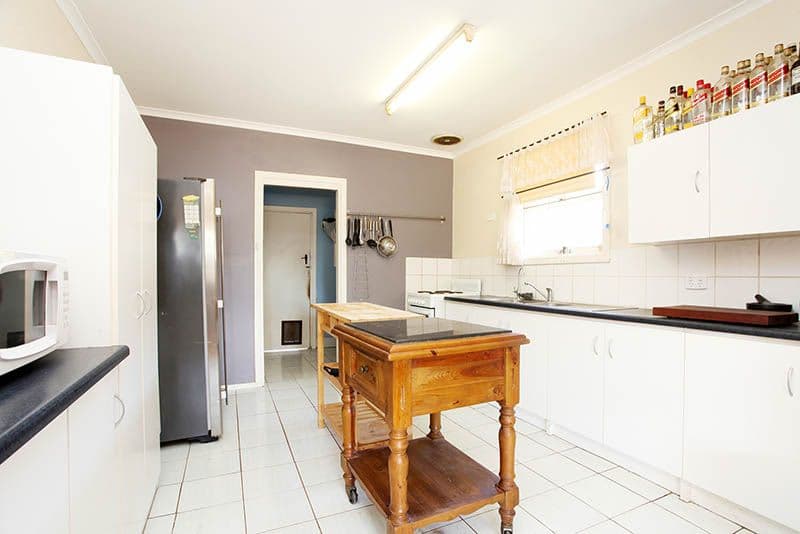 8 Robins Street, Elizabeth Downs SA 5113, Elizabeth Downs - Thumbnail 2