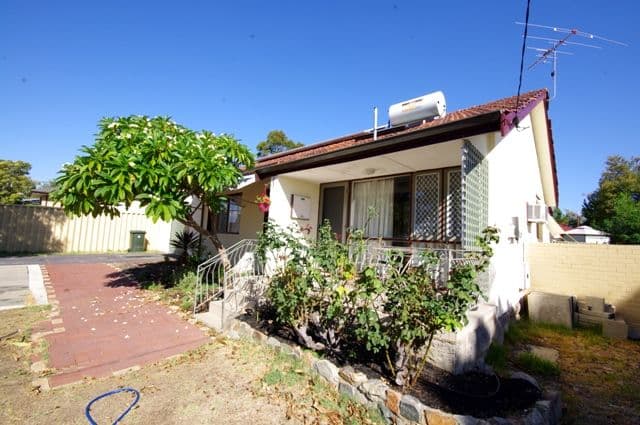 8 Pointer Way, GIRRAWHEEN WA 6064, Girrawheen - Image 1