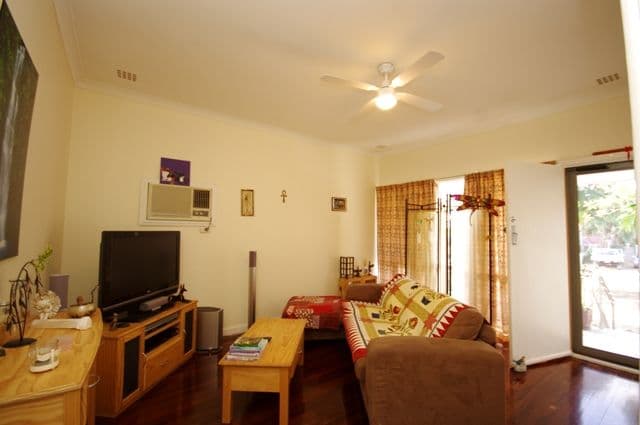 8 Pointer Way, GIRRAWHEEN WA 6064, Girrawheen - Thumbnail 4