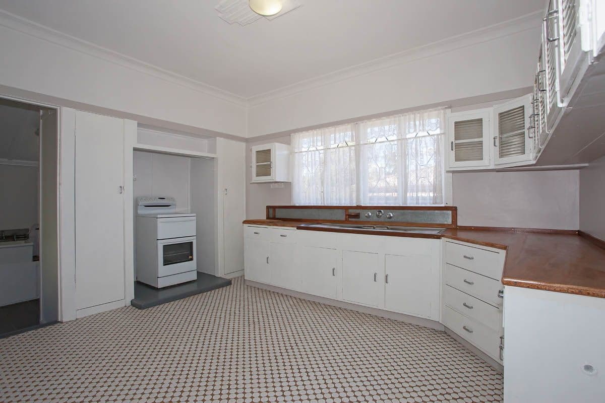 182 Ruthven Street, NORTH TOOWOOMBA QLD 4350, North Toowoomba - Thumbnail 4
