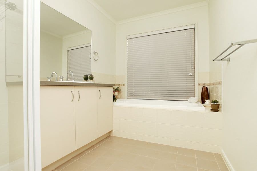 21 Inverell Parkway, TARNEIT VIC 3029, Tarneit - Thumbnail 7