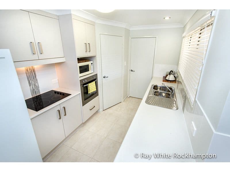 7 Alan Drive, FRENCHVILLE QLD 4701, Frenchville - Thumbnail 2