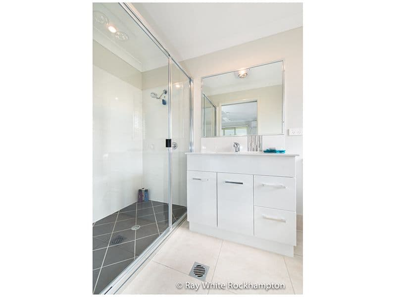 7 Alan Drive, FRENCHVILLE QLD 4701, Frenchville - Thumbnail 8