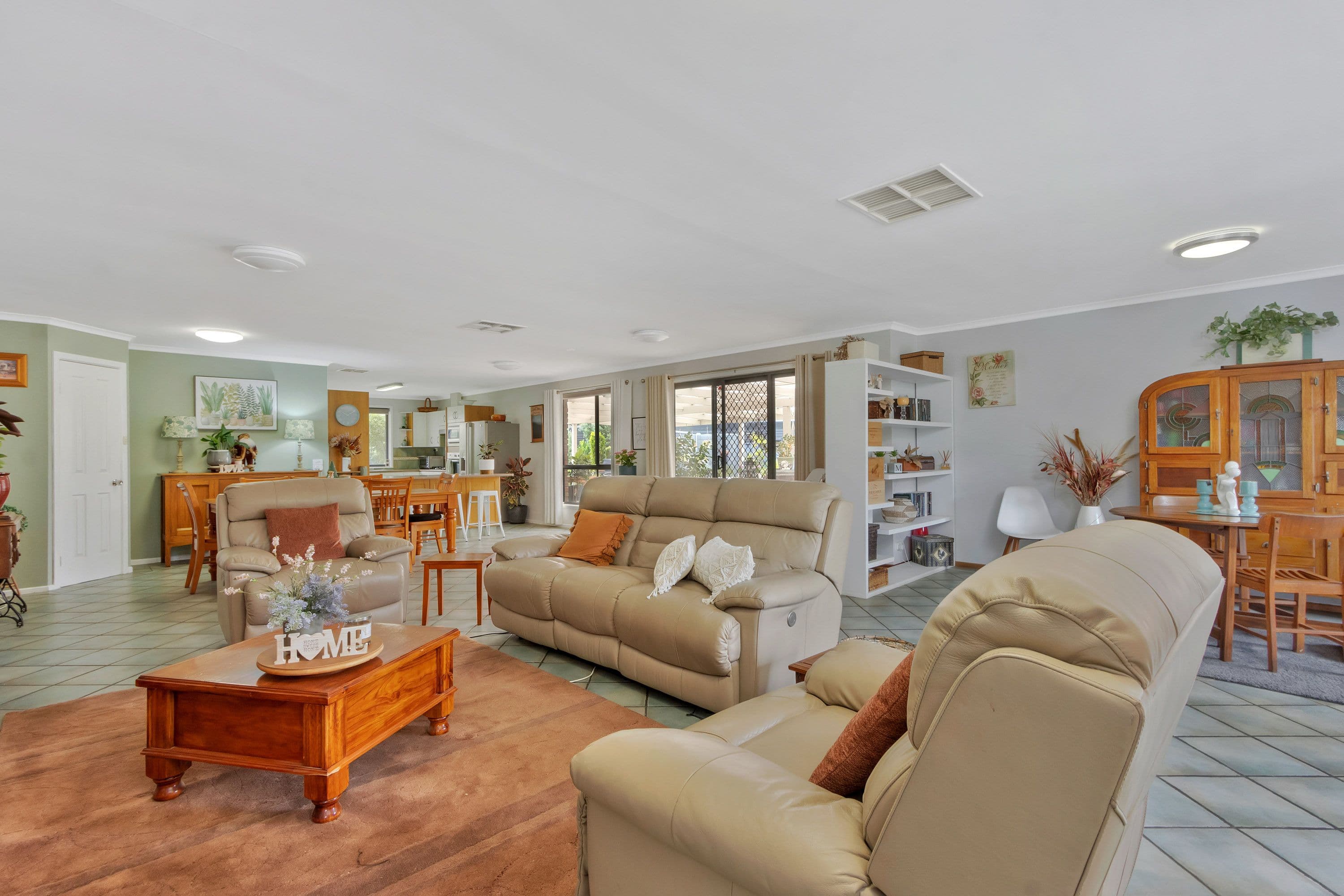 4 Bluebell Lane, Blakeview SA 5114, Blakeview - Thumbnail 2
