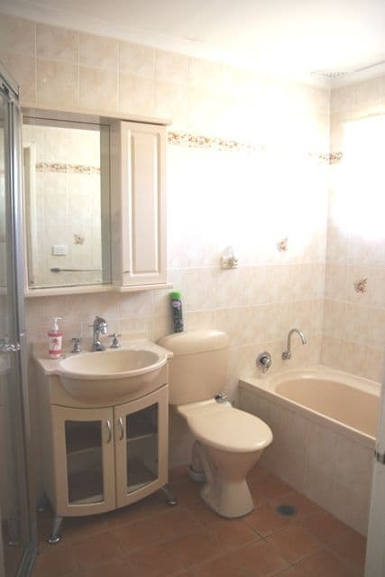 37 Stranraer Drive, ST ANDREWS NSW 2566, St Andrews - Thumbnail 5