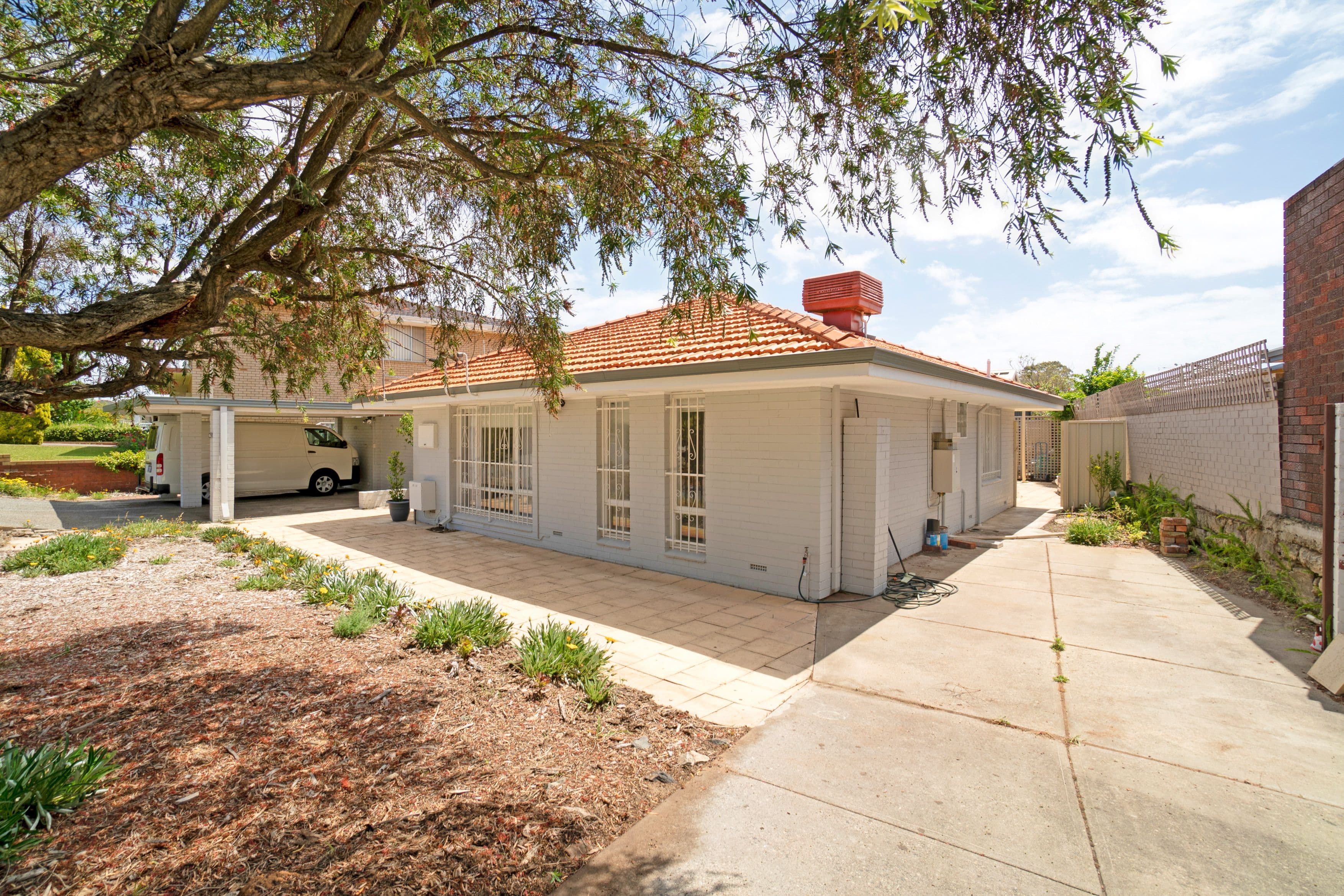 185A Alexander Drive, Dianella WA 6059, Dianella - Thumbnail 2