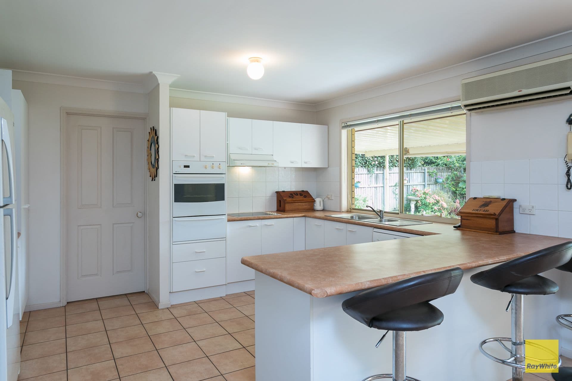 126 Colburn Avenue, Victoria Point QLD 4165, Victoria Point - Thumbnail 2