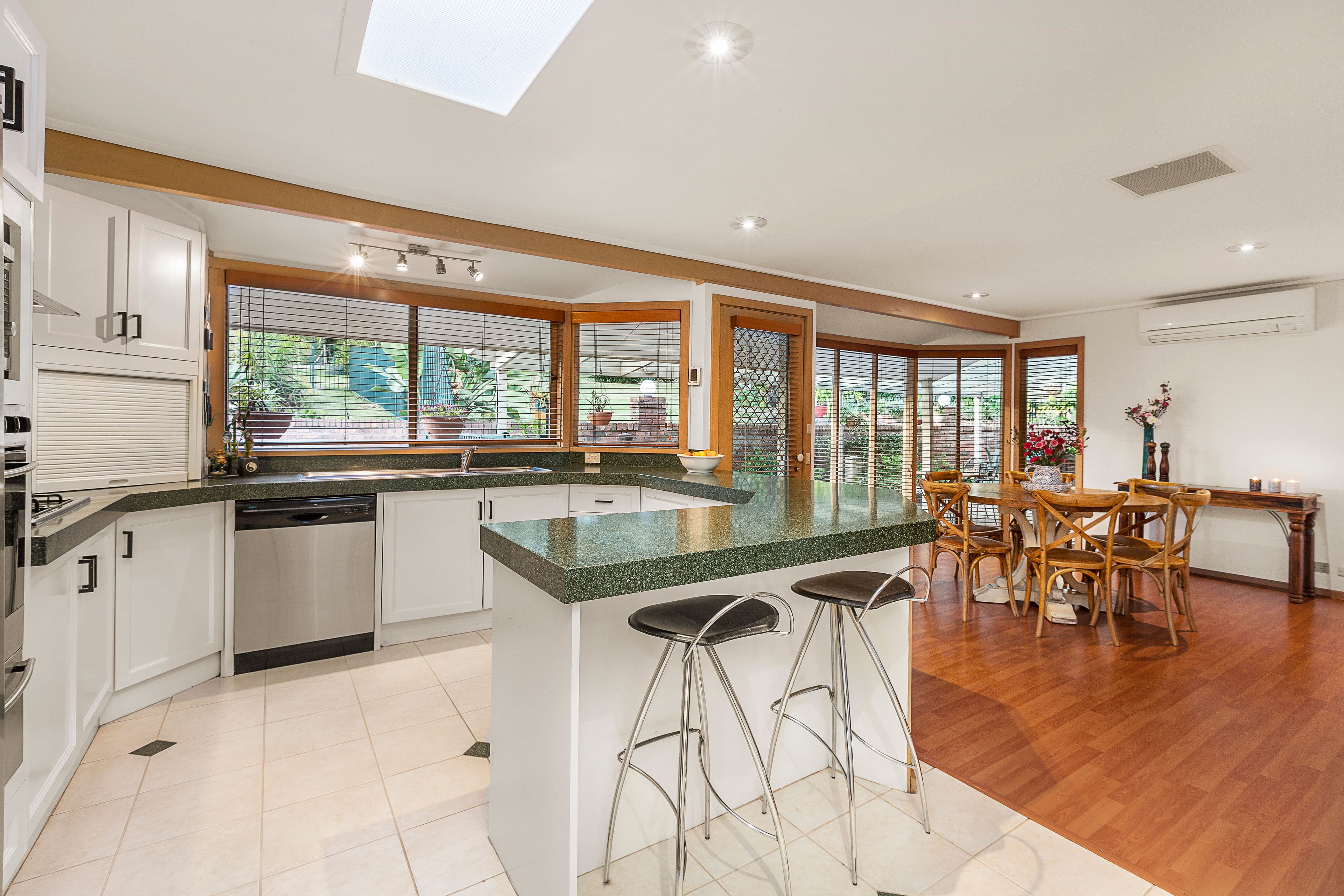 8 Kilmiston Court, Frankston South VIC 3199, Frankston South - Thumbnail 5