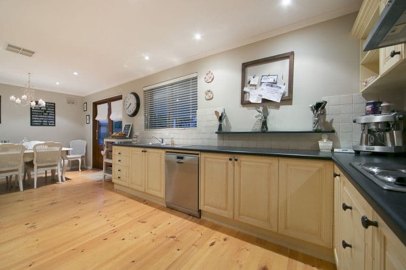 15 Vicenzo Street, FAIRVIEW PARK SA 5126, Fairview Park - Thumbnail 4