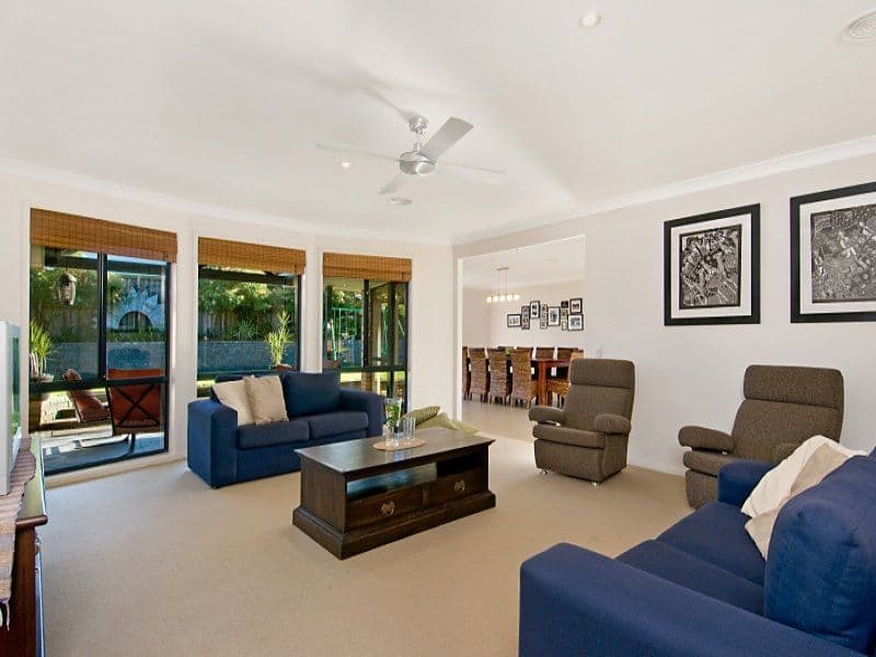 14 Vintage Drive, GILLIESTON HEIGHTS NSW 2321, Gillieston Heights - Thumbnail 2