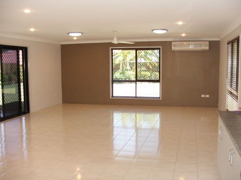 16 Haven Close, NORMAN GARDENS QLD 4701, Norman Gardens - Thumbnail 2