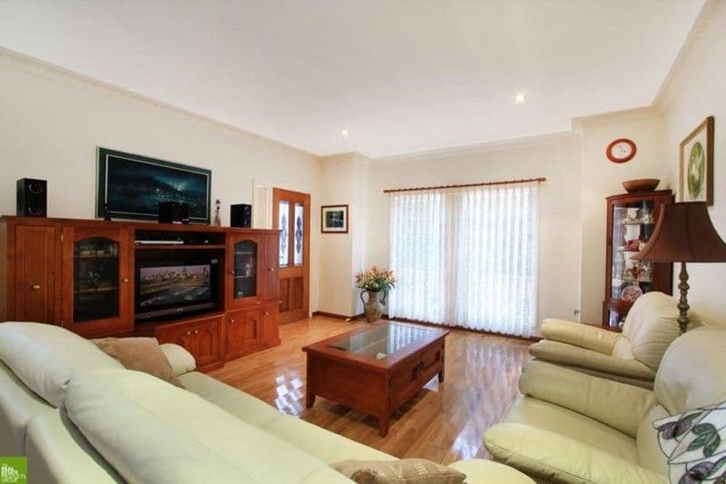 17 Bellevue, FIGTREE NSW 2525, Figtree - Thumbnail 4