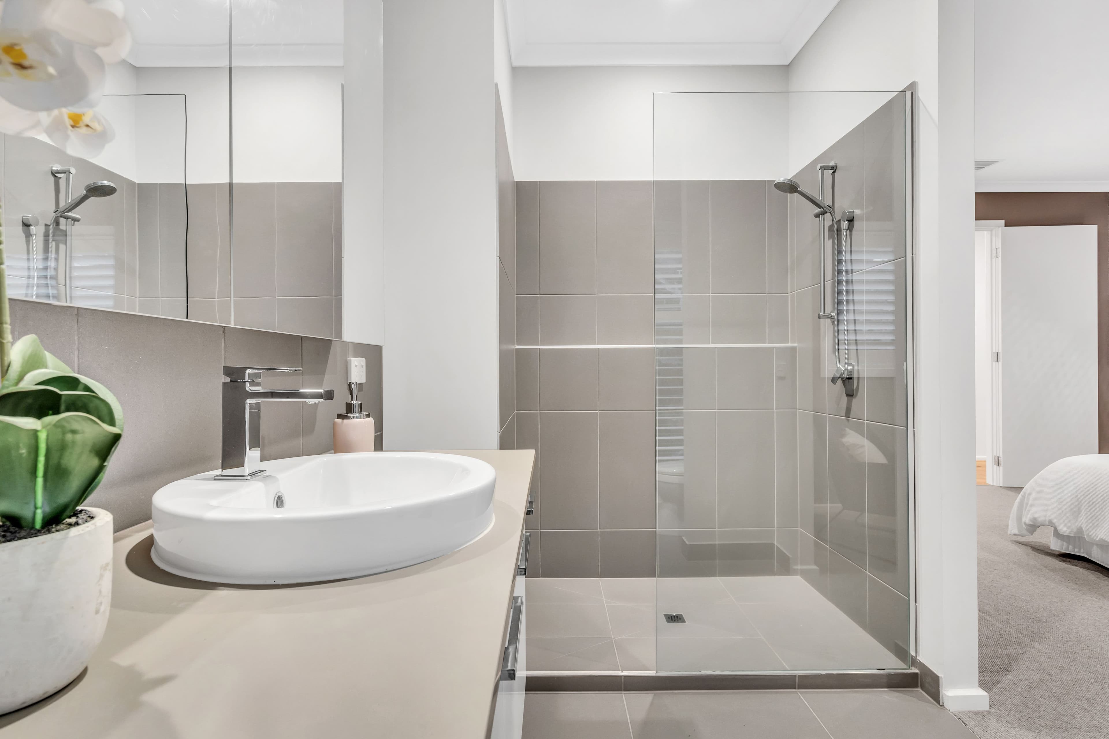 24 Whiteleaf Drive, Mickleham VIC 3064, Mickleham - Thumbnail 8