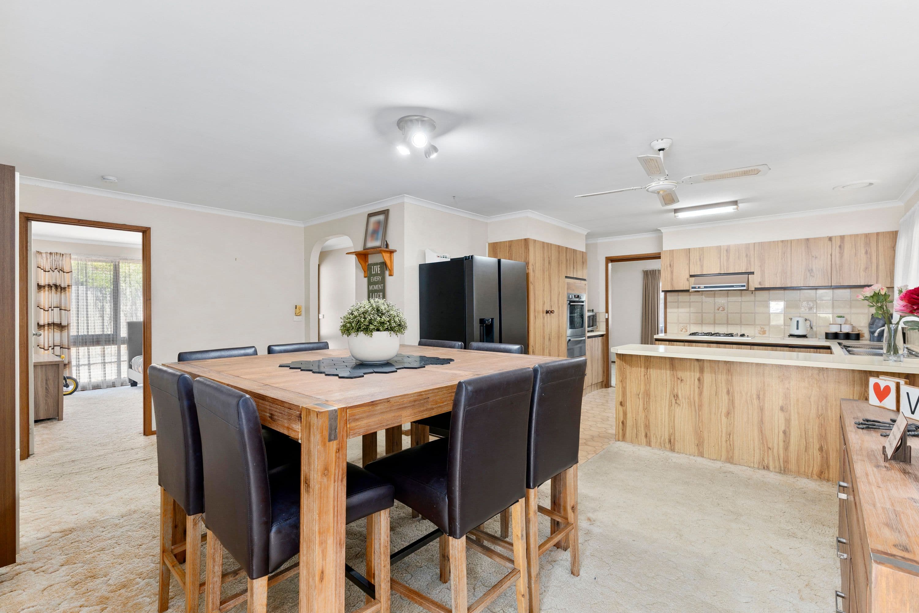 6 Cameron Crescent, Lara VIC 3212, Lara - Thumbnail 3