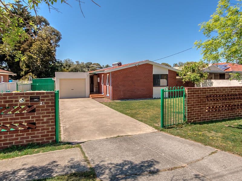 24 Pegasus Street, Rockingham WA 6168, Rockingham - Thumbnail 2