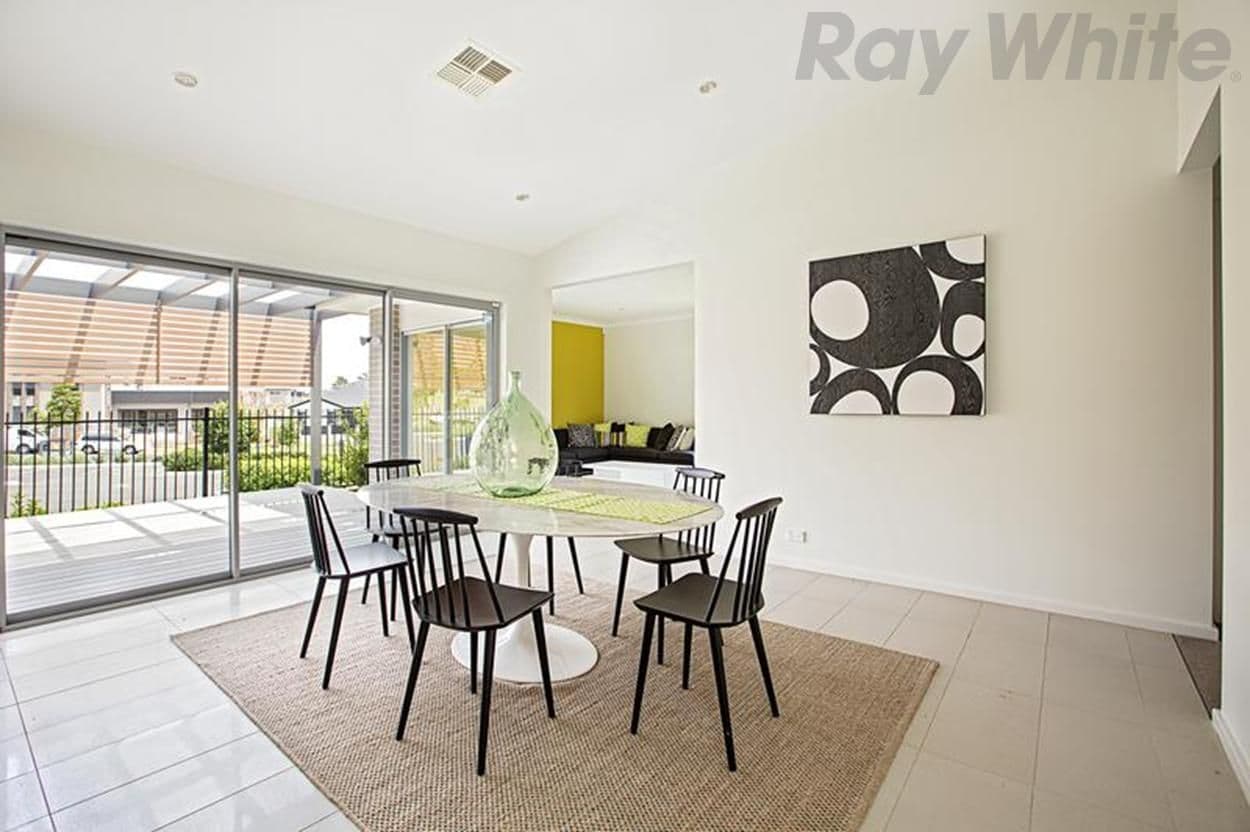 19 Jenkinson Drive, ELIZABETH HILLS NSW 2171, Elizabeth Hills - Thumbnail 6