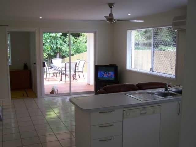 75 Brentwood Avenue, MOOLOOLABA QLD 4557, Mooloolaba - Thumbnail 8