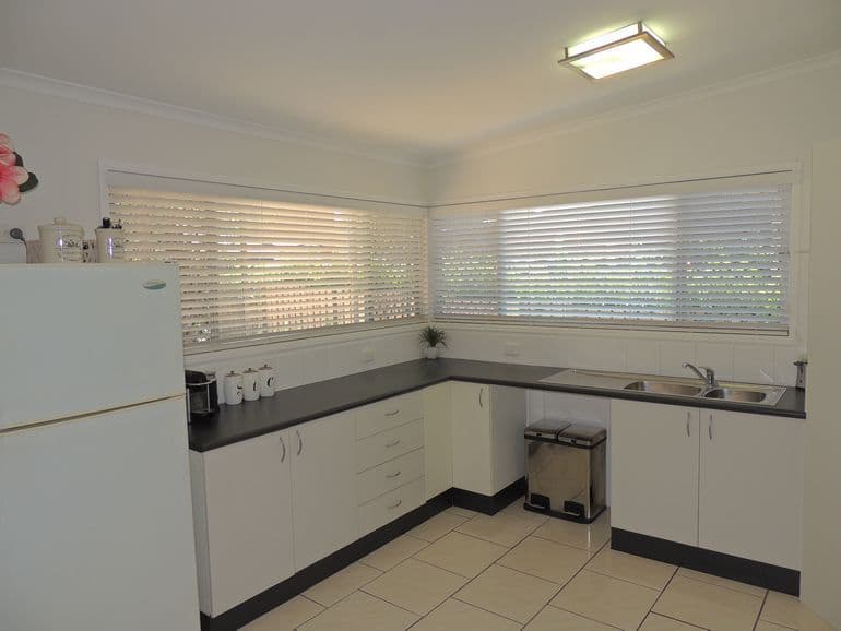 9 Peter Street, STRATHPINE QLD 4500, Strathpine - Thumbnail 2
