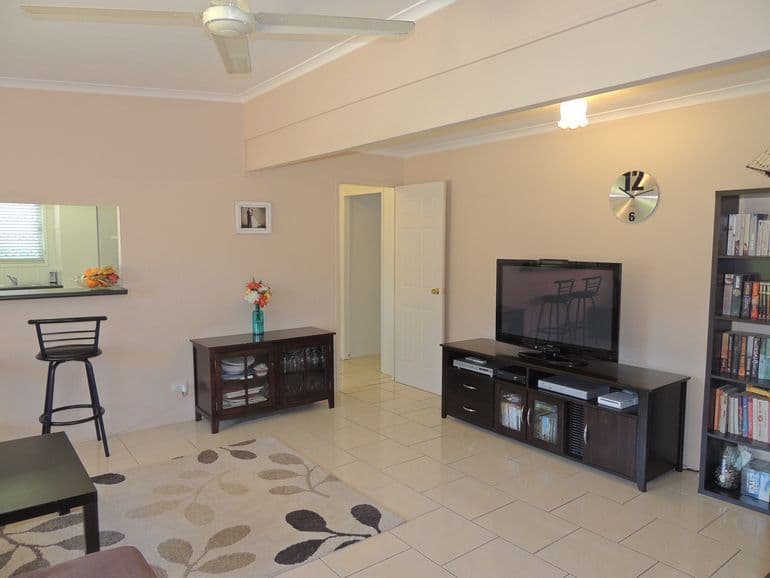 9 Peter Street, STRATHPINE QLD 4500, Strathpine - Thumbnail 5