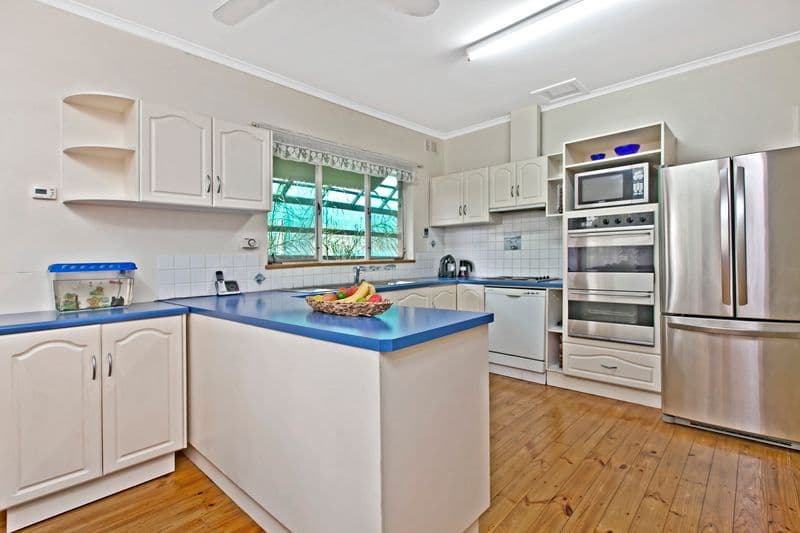 8 Pompoota Road, MODBURY SA 5092, Modbury - Thumbnail 4
