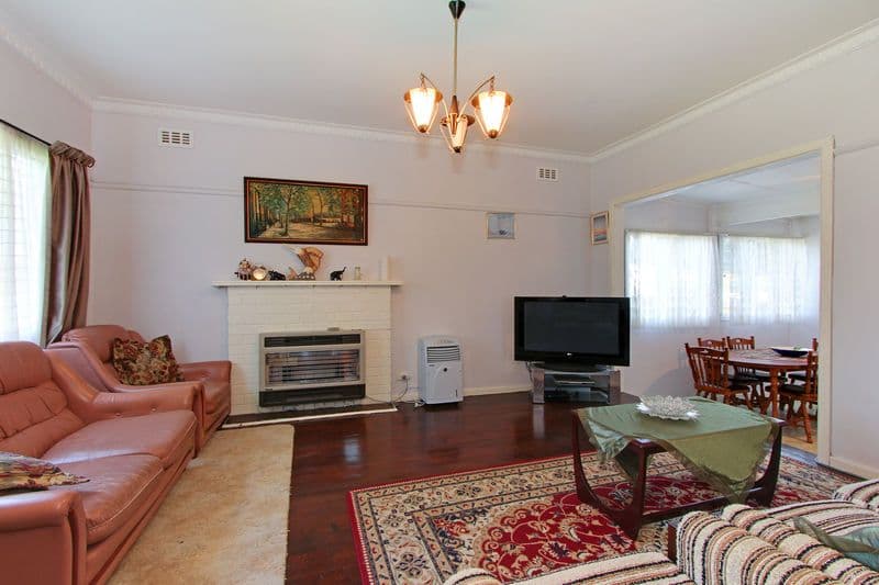 20 Ocean Street, ROSEBUD VIC 3939, Rosebud - Thumbnail 2
