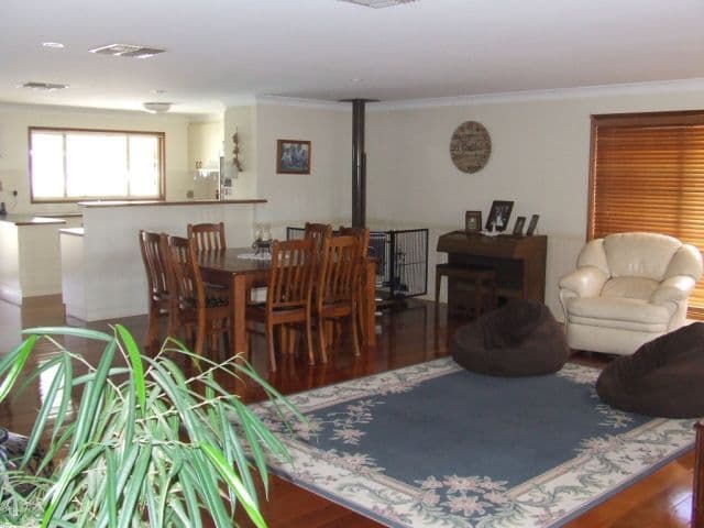 29 Michaels Drive, GOONDIWINDI QLD 4390, Goondiwindi - Thumbnail 2