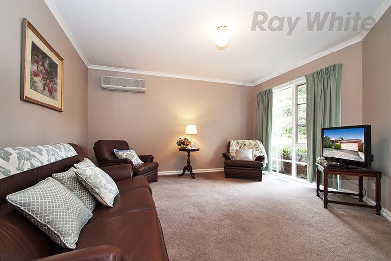 61 EXETER Road, Croydon North VIC 3136, Croydon North - Thumbnail 2