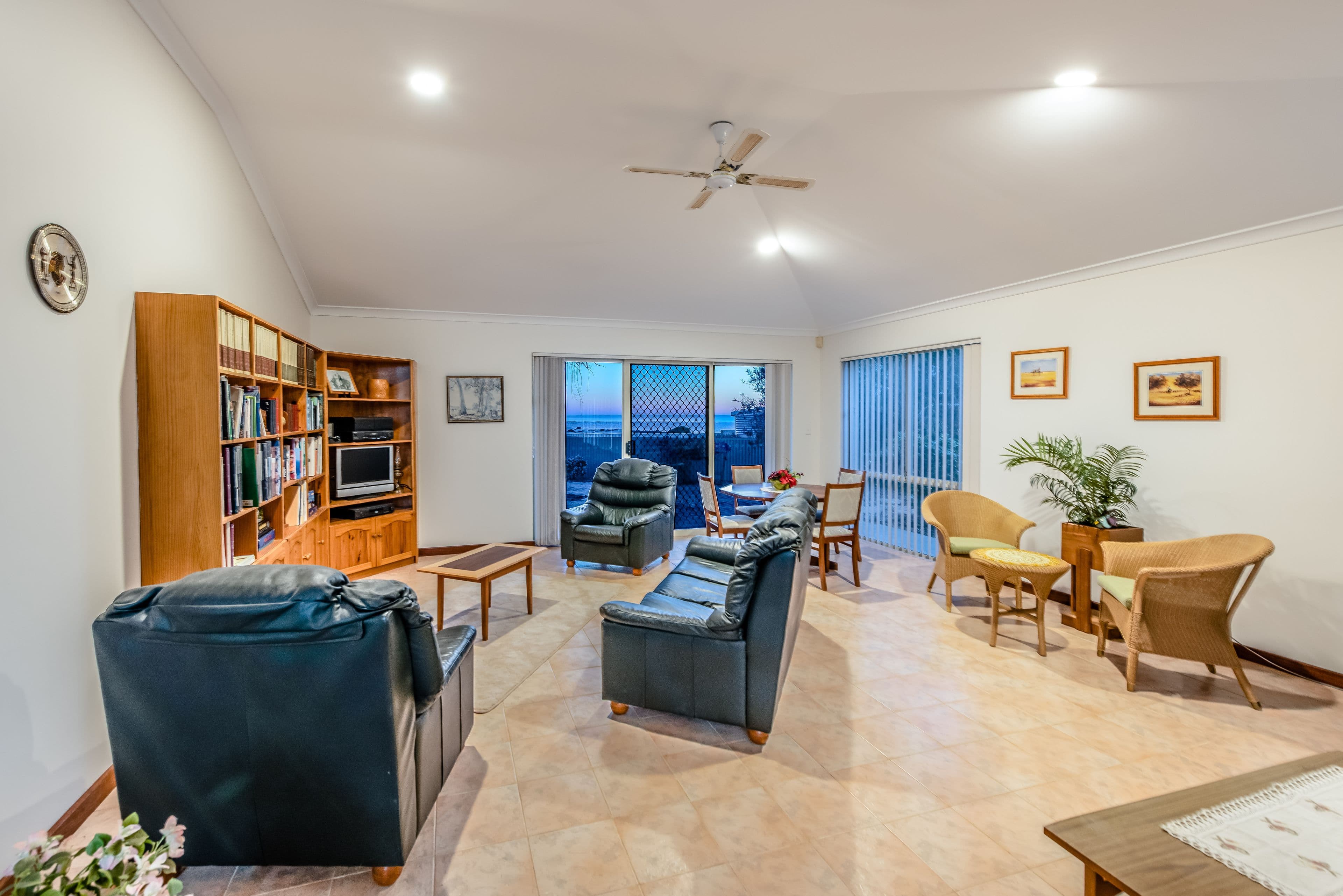 10 Doncon Street, Wandina WA 6530, Wandina - Thumbnail 8