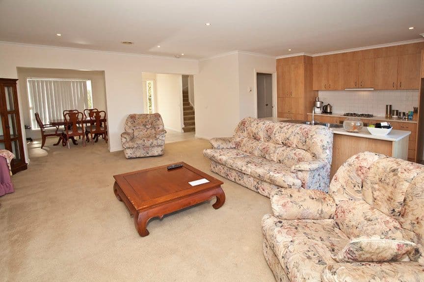 89 Sovereign Manors Crescent, ROWVILLE VIC 3178, Rowville - Thumbnail 3