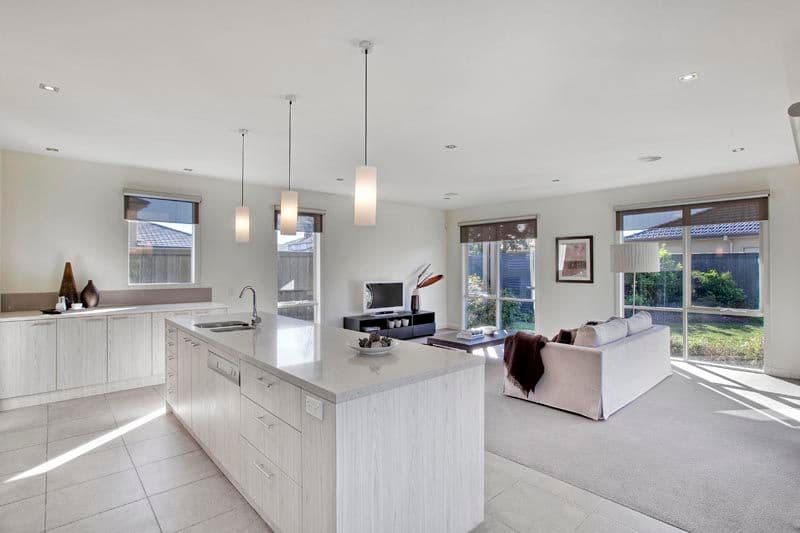 34 Waterside Drive, WATERWAYS VIC 3195, Waterways - Thumbnail 5