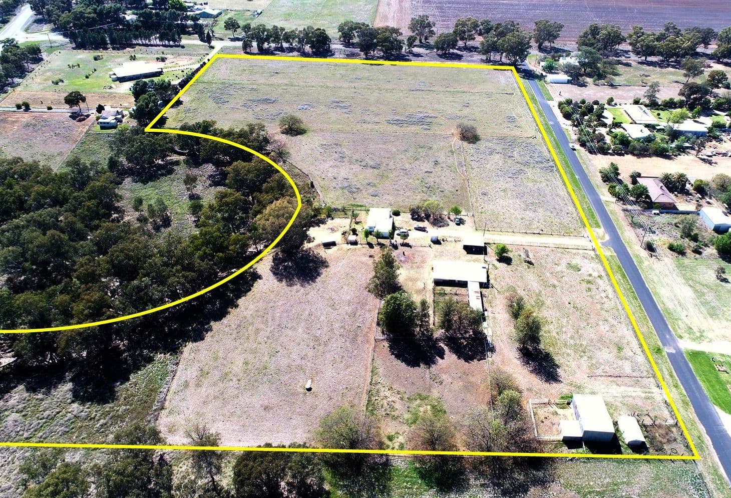 7 Cheney Road, Parkes - Image 1