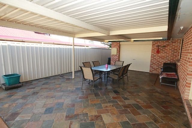 4 Tingha Close, Hinchinbrook - Thumbnail 8