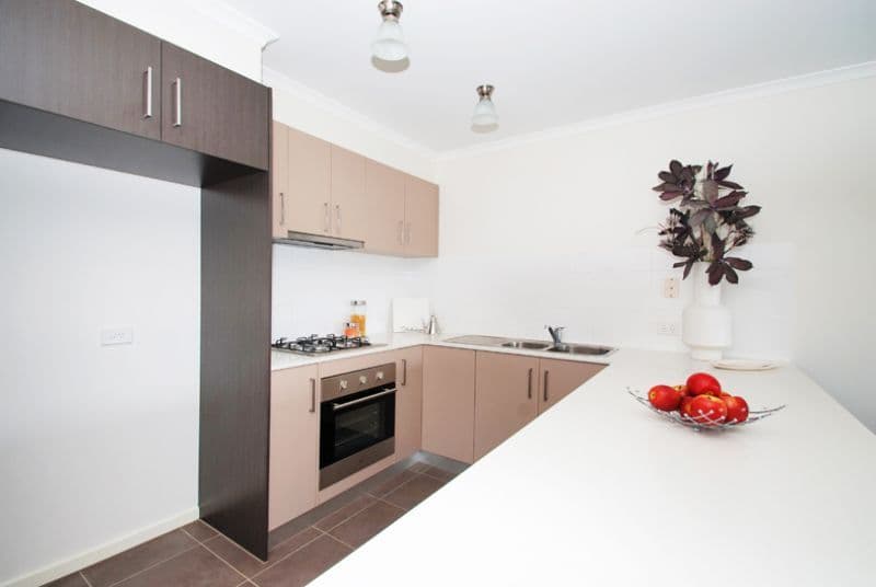 64 Hayston Boulevard, EPPING VIC 3076, Epping - Thumbnail 5