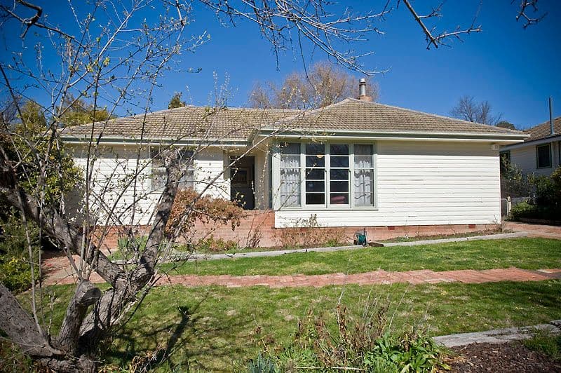 5 Turner Place, YARRALUMLA ACT 2600, Yarralumla - Thumbnail 2