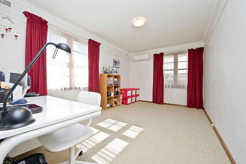 5 Turner Place, YARRALUMLA ACT 2600, Yarralumla - Thumbnail 5