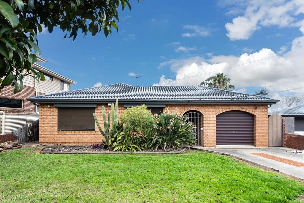 4 Hobart Street, Riverstone NSW 2765, Riverstone - Image 1
