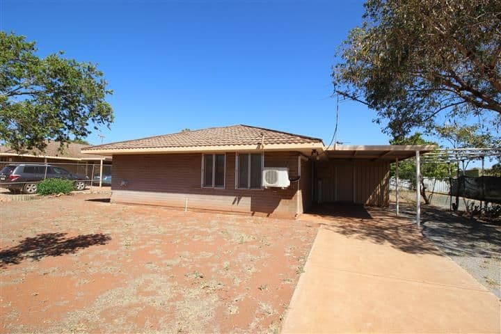 34 Somerset Crescent, South Hedland WA 6722, South Hedland - Image 1