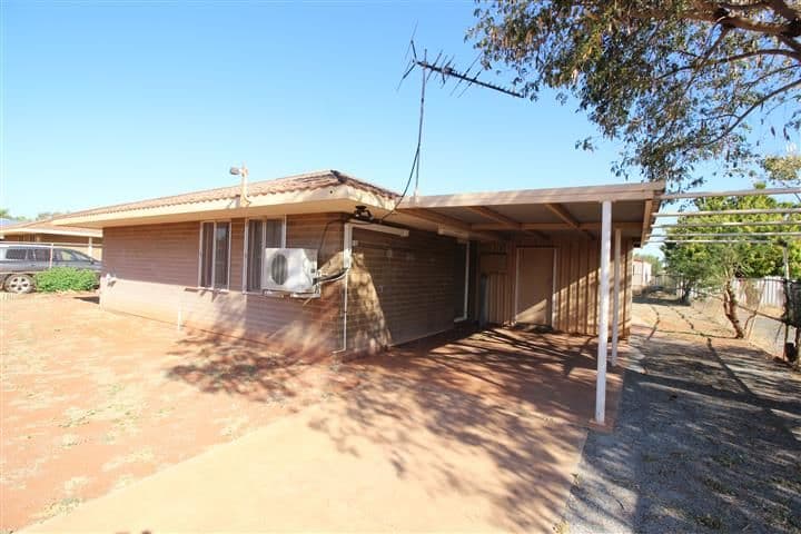 34 Somerset Crescent, South Hedland WA 6722, South Hedland - Thumbnail 4