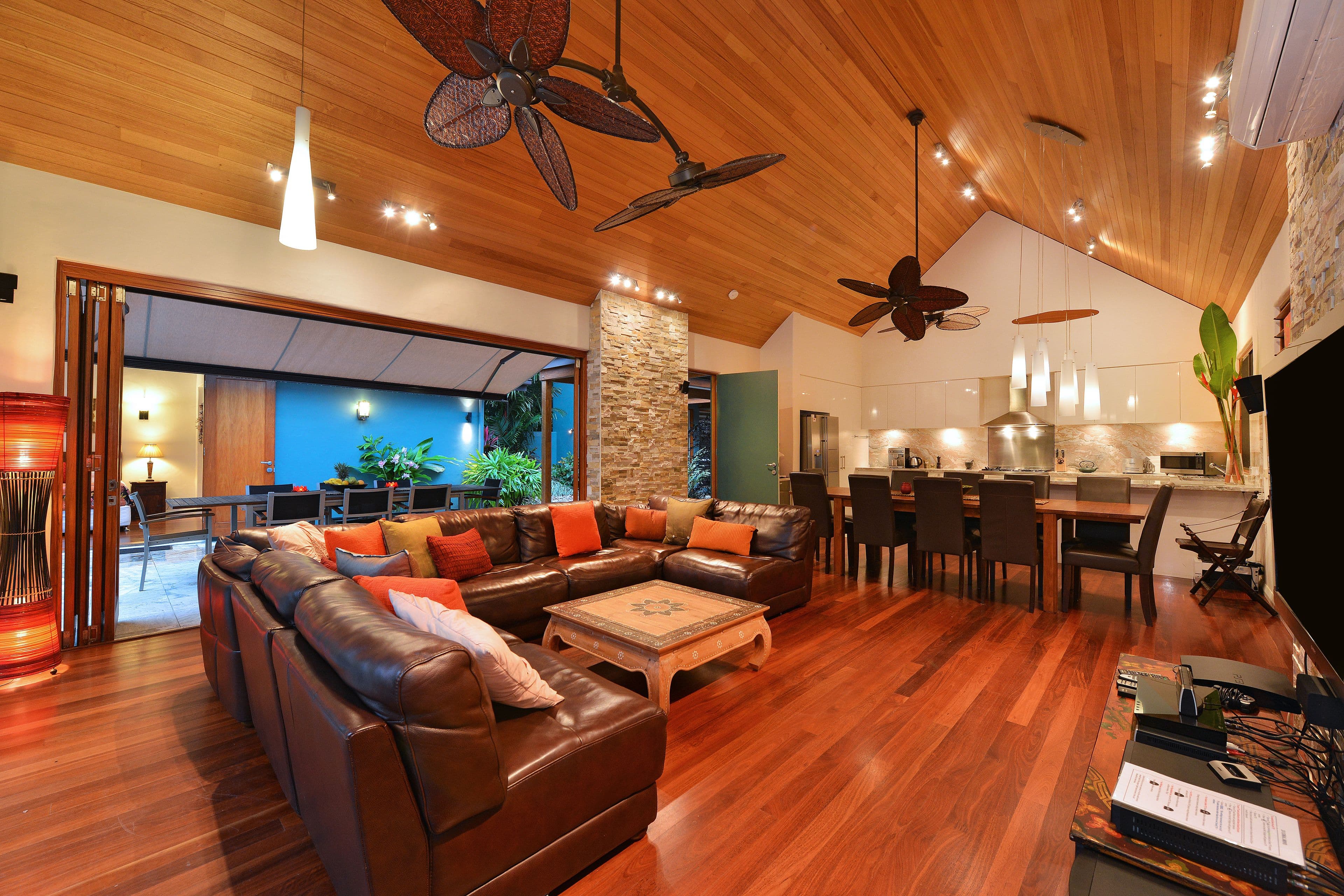 33 Coral Drive, Port Douglas QLD 4877, Port Douglas - Thumbnail 2