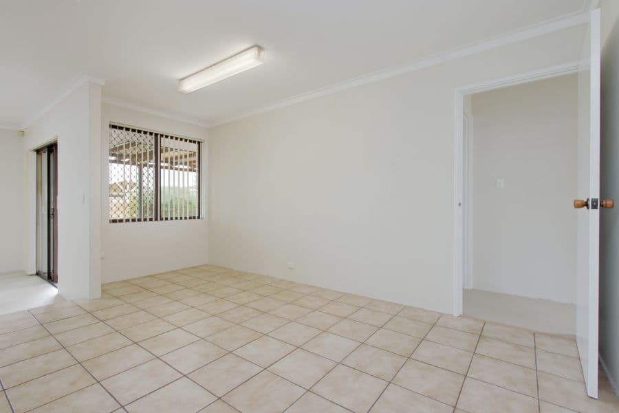 21 Yenisey Crescent, Beechboro WA 6063, Beechboro - Thumbnail 7