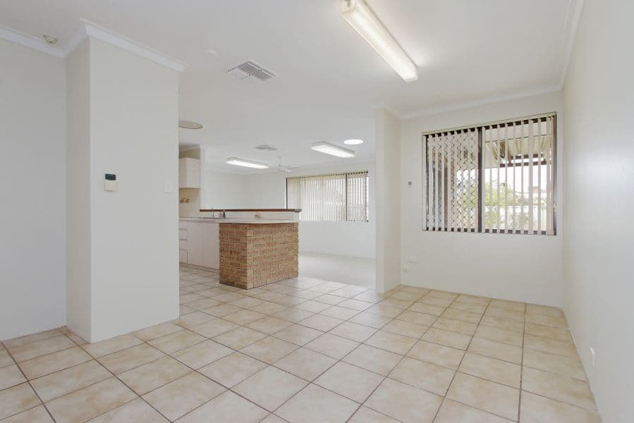 21 Yenisey Crescent, Beechboro WA 6063, Beechboro - Thumbnail 8