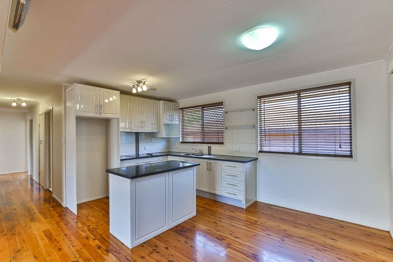 1 Farr Street, Kearneys Spring QLD 4350, Kearneys Spring - Thumbnail 7
