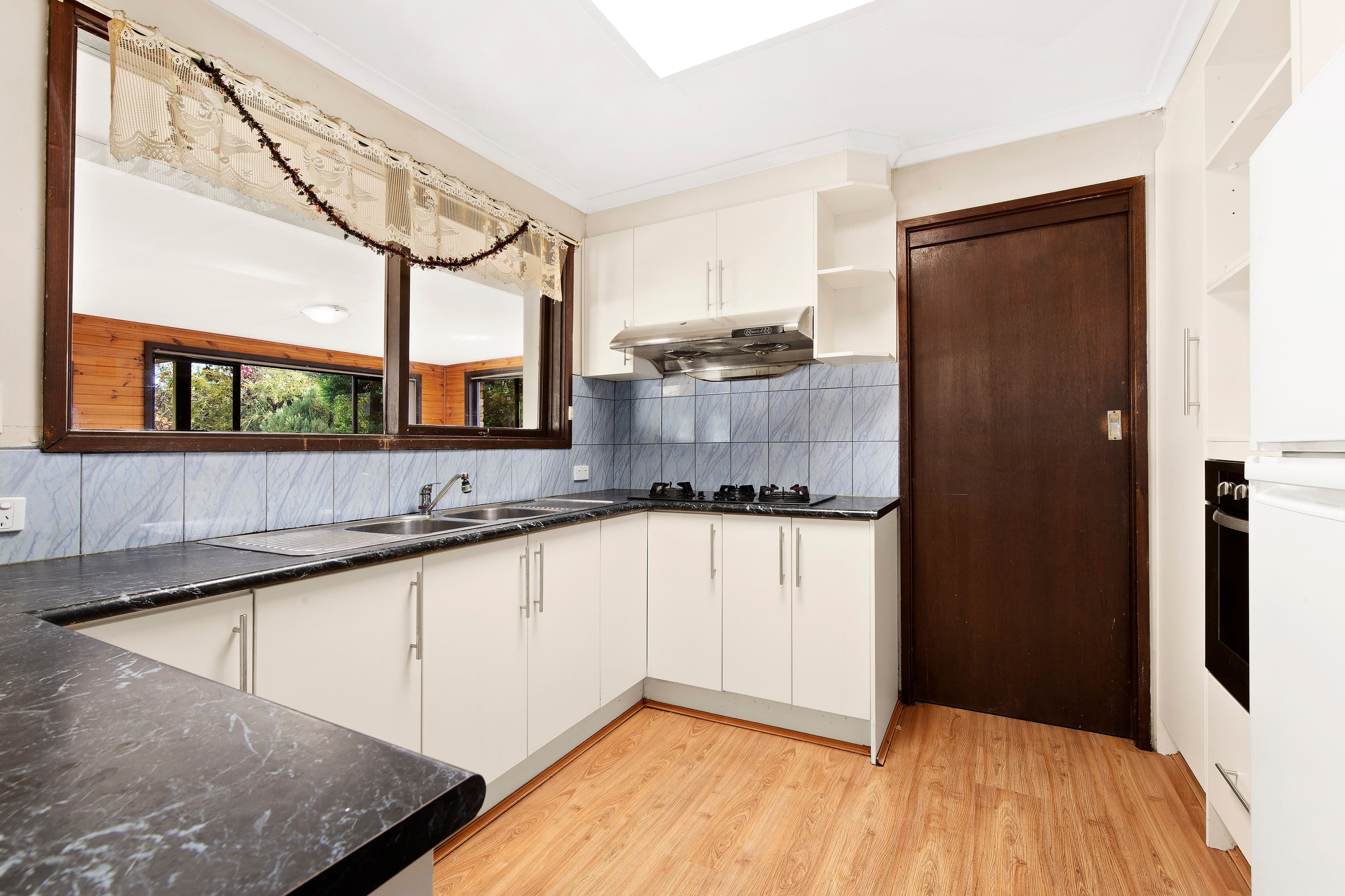 14 Milton Parade, Bundoora VIC 3083, Bundoora - Thumbnail 2