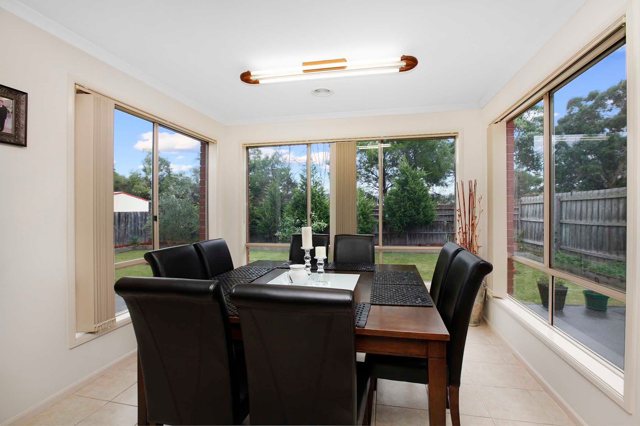 9 St Claire Avenue, SOUTH MORANG VIC 3752, South Morang - Thumbnail 3