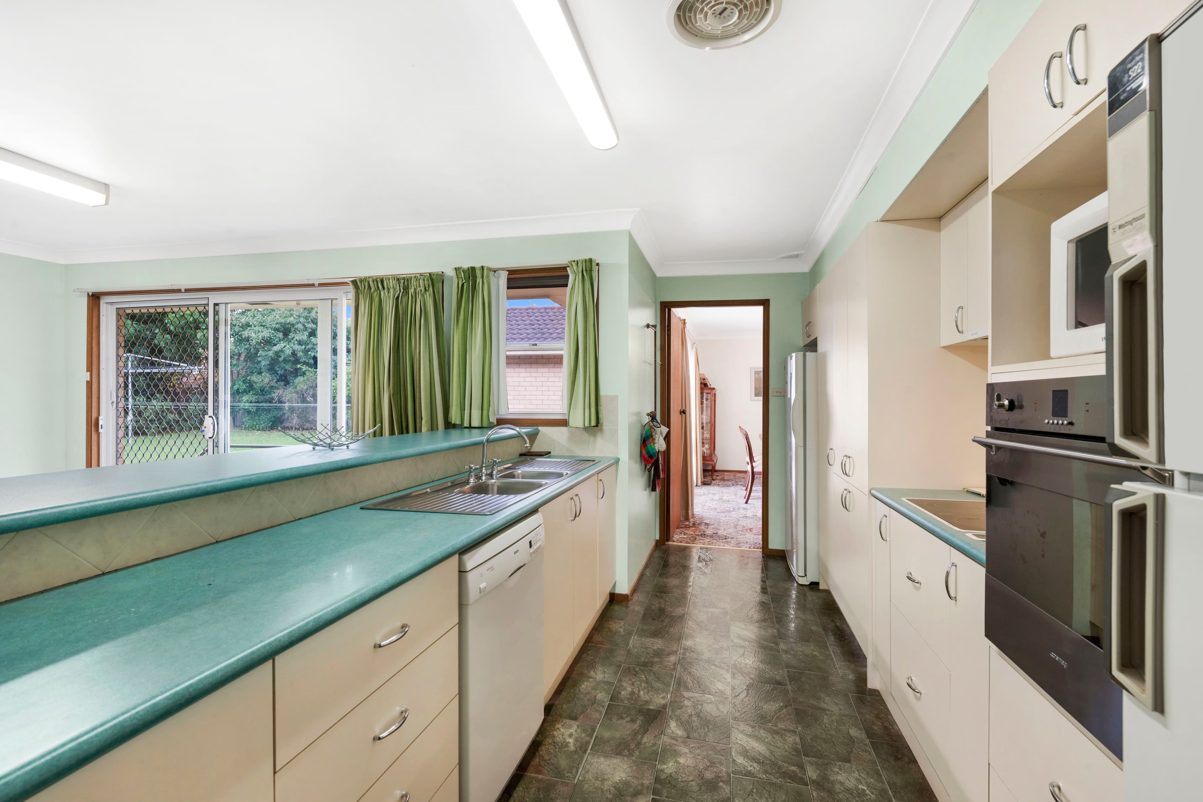 10 President Road, Kellyville - Thumbnail 5