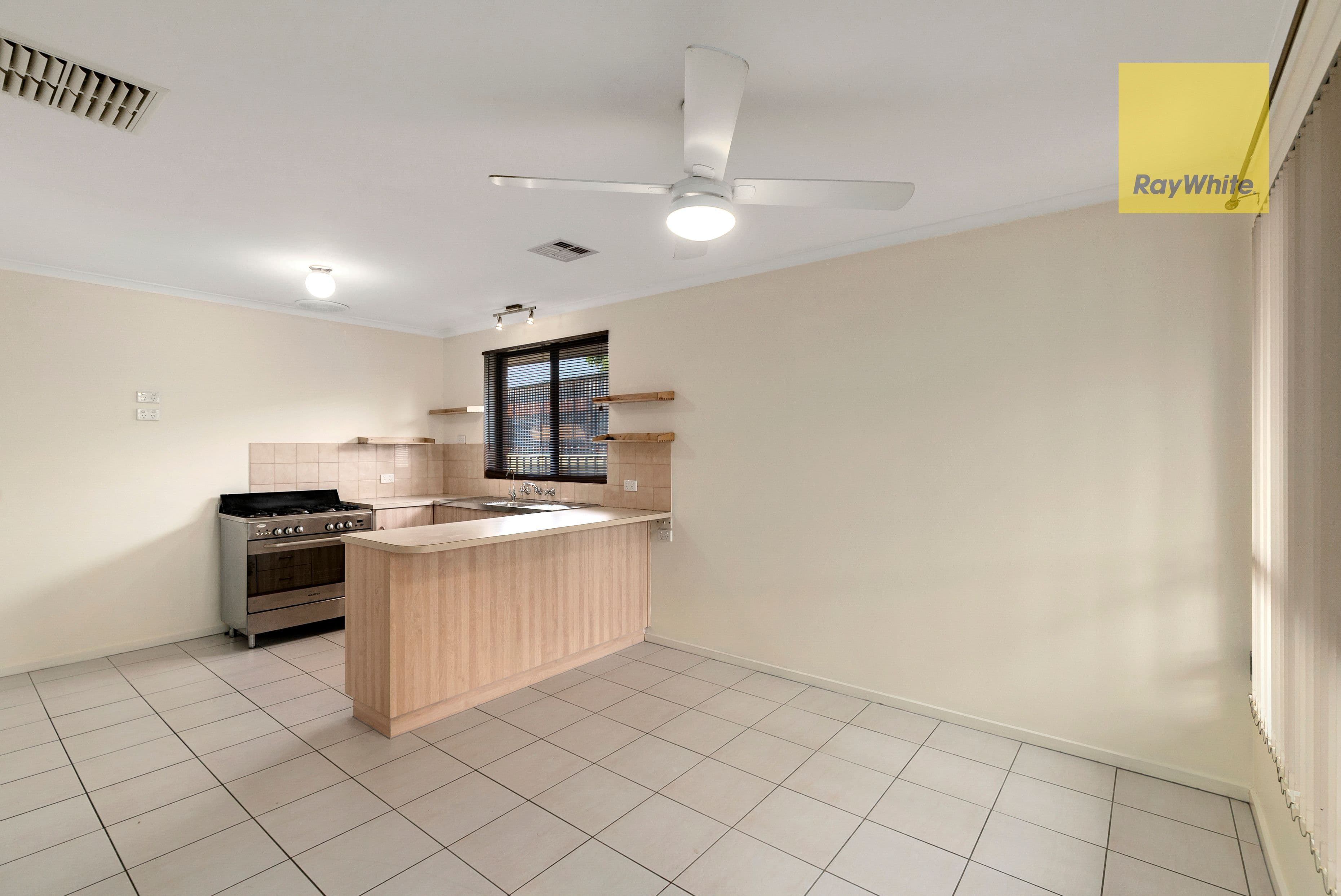 50 Bordeaux Drive, Woodcroft SA 5162, Woodcroft - Thumbnail 6