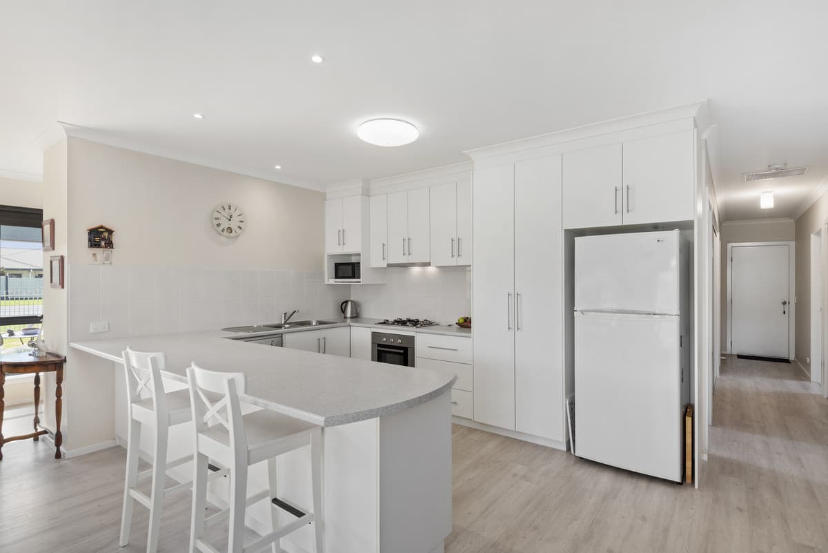 182 Newcombe Street, Portarlington VIC 3223, Portarlington - Thumbnail 3