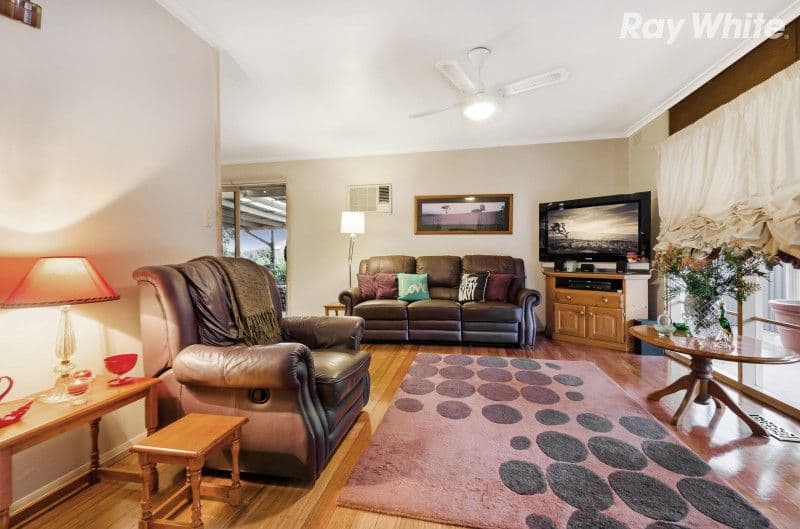 48 Arnold Drive, Scoresby VIC 3179, Scoresby - Thumbnail 2
