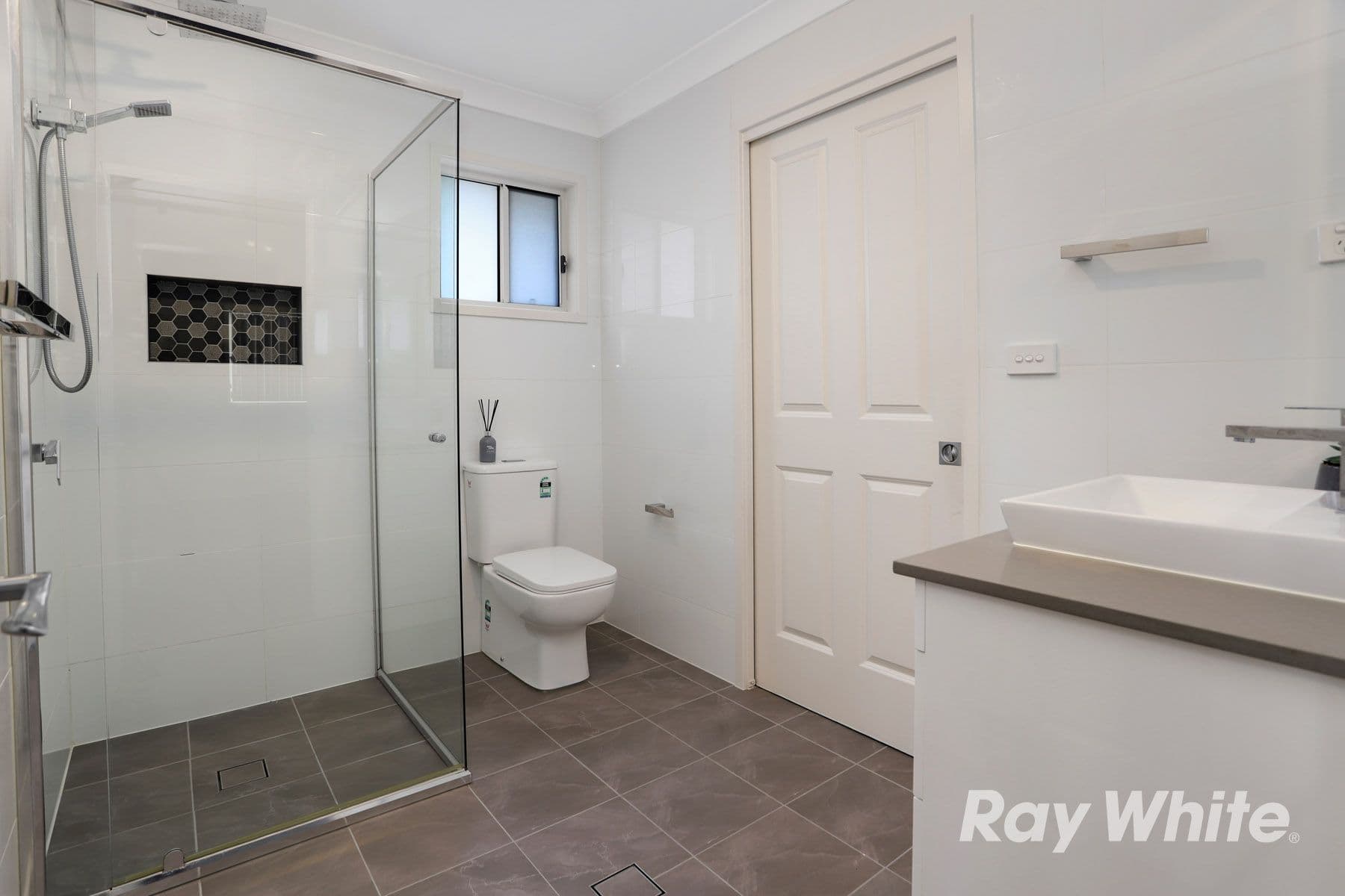 3 Snowy Close, St Clair NSW 2759, St Clair - Thumbnail 7