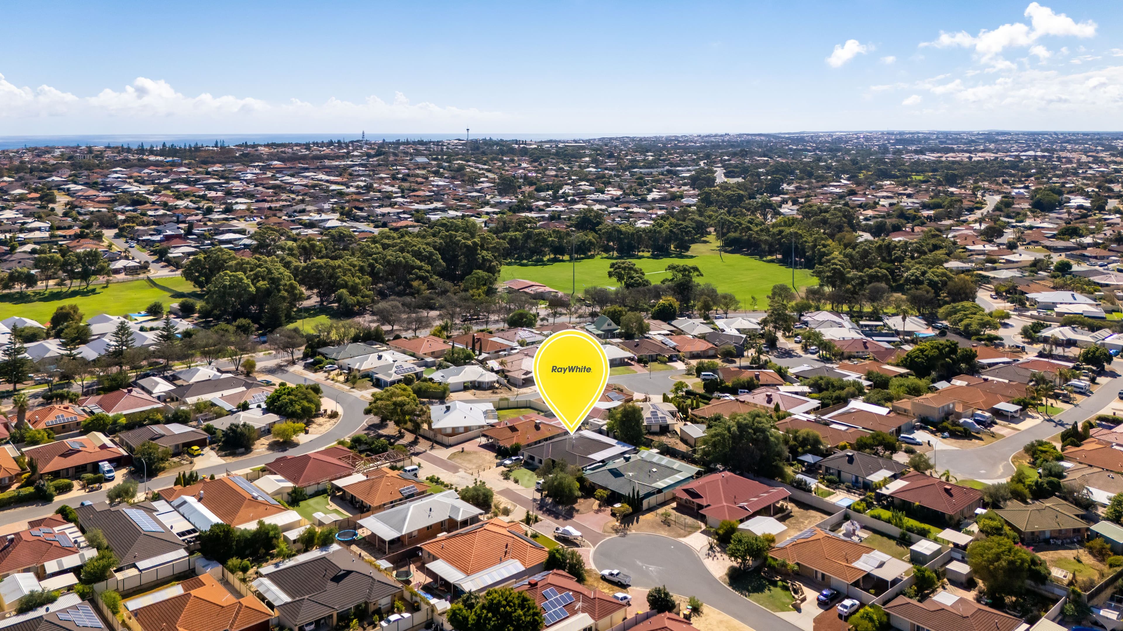 16 Petersen Close, Clarkson WA 6030, Clarkson - Thumbnail 2